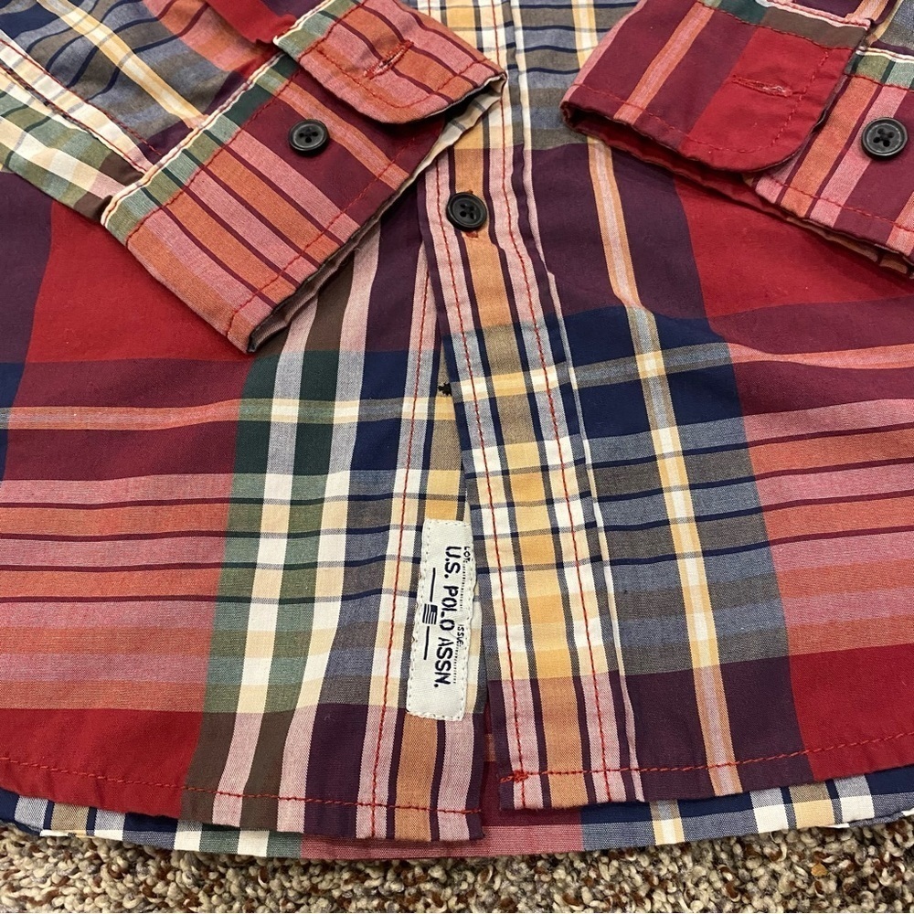 U.S. Polo Assn. | Dress Shirt | Sz M | Plaid Long Sleeve | Slim Fit - Picture 6 of 8